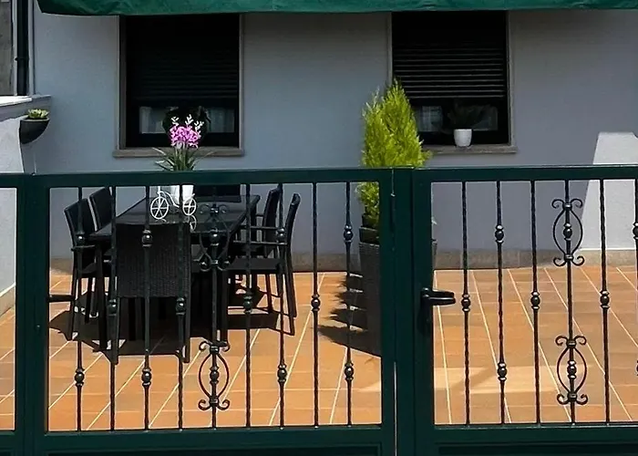 A Illa Апартаменты *